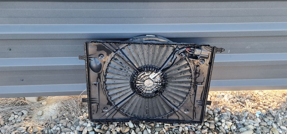 Electroventilator Mercedes ML cod : A099 906 79 00