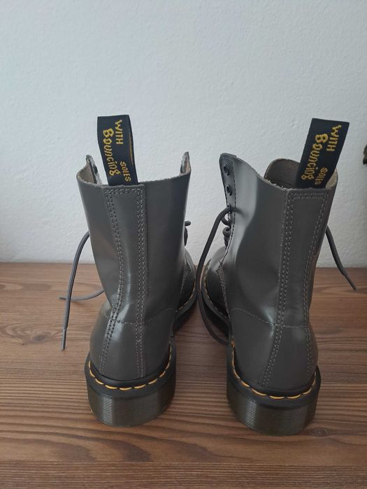 Кубинки Dr. Martens