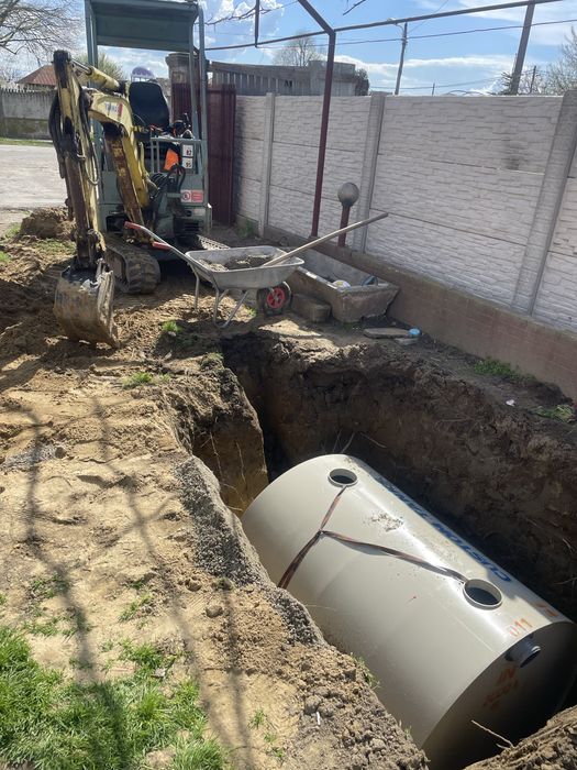 Inchiriez miniexcavator la cele mai bune preturi