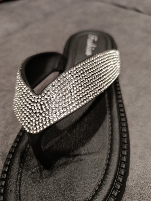 Новые сланцы-тапки