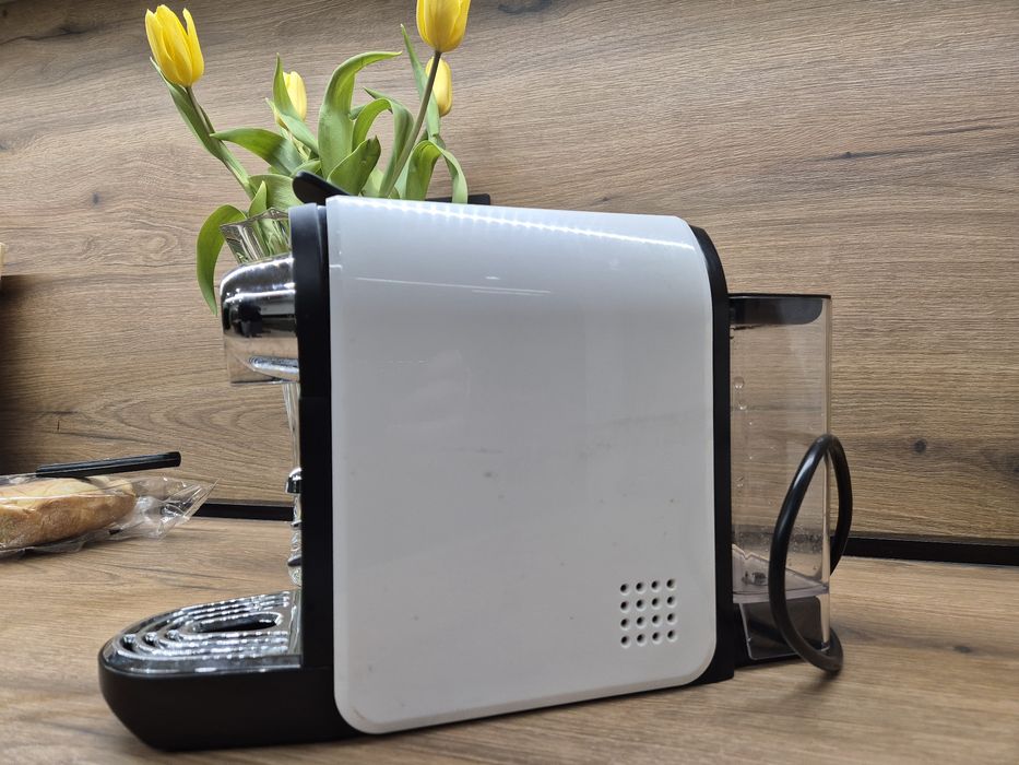 Кафе машина MARTELLO Sensual white капсули