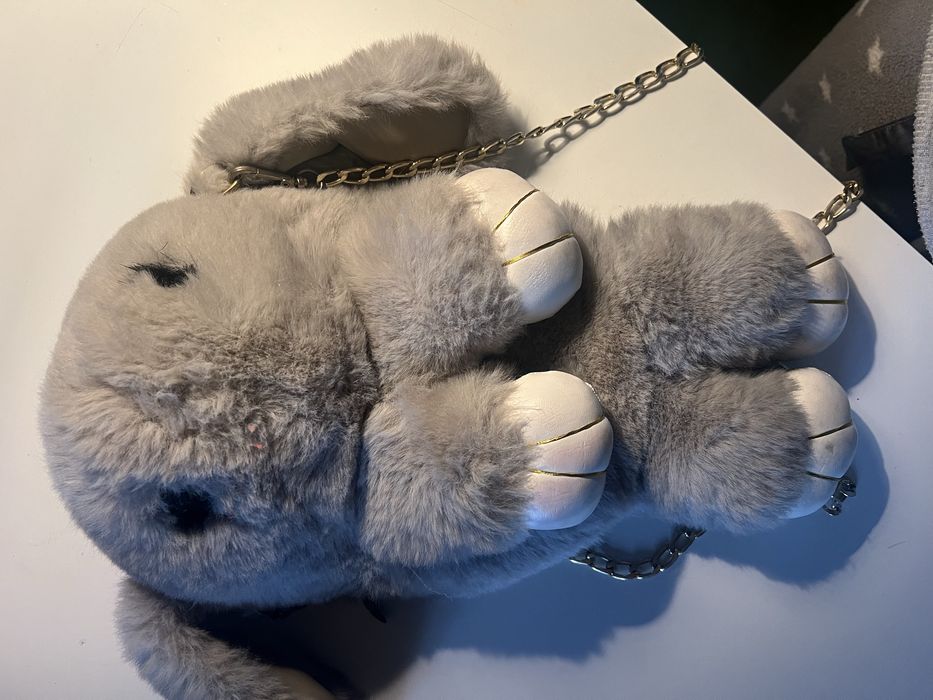 ghiozdan iepure pufos