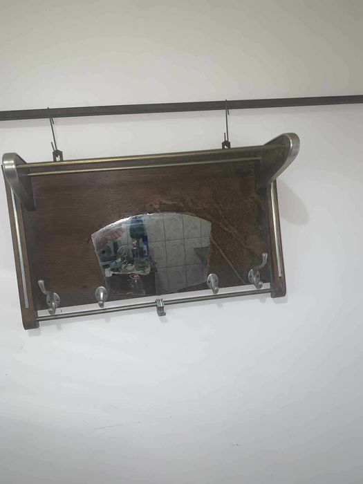 Cuier polita cu bare de fier si onglinda