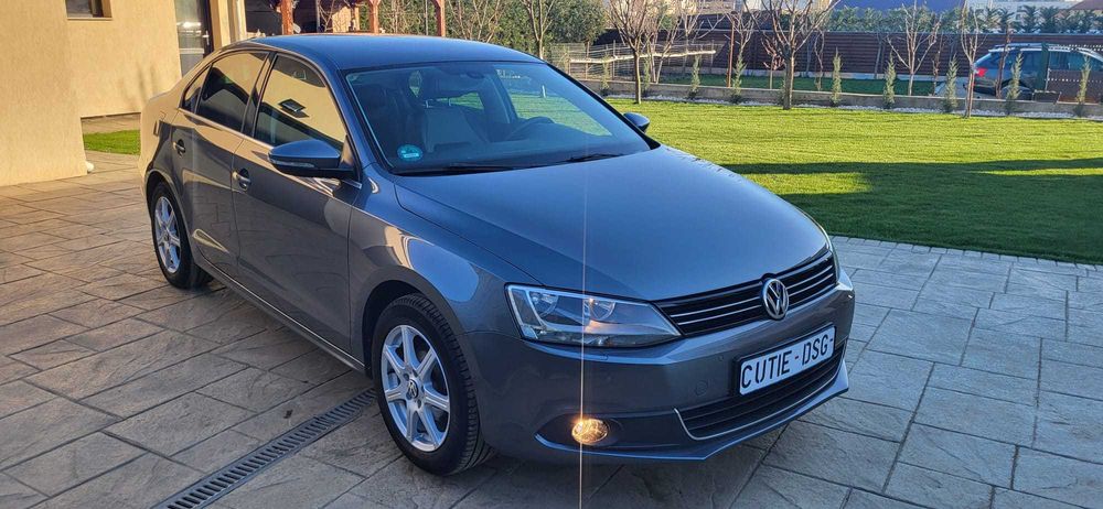 VOLKSWAGEN Jetta 2013 — imagine 2