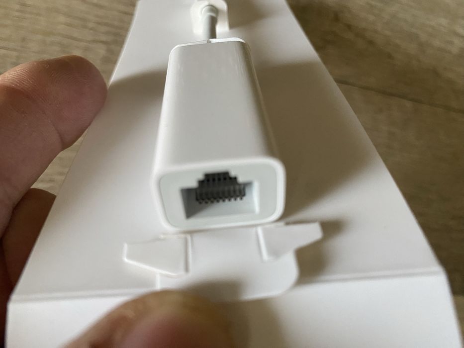Adaptor original Apple Thunderbolt la placa retea Gigabit Ethernet