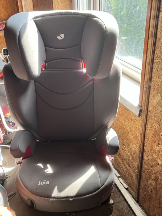 Детское кресло