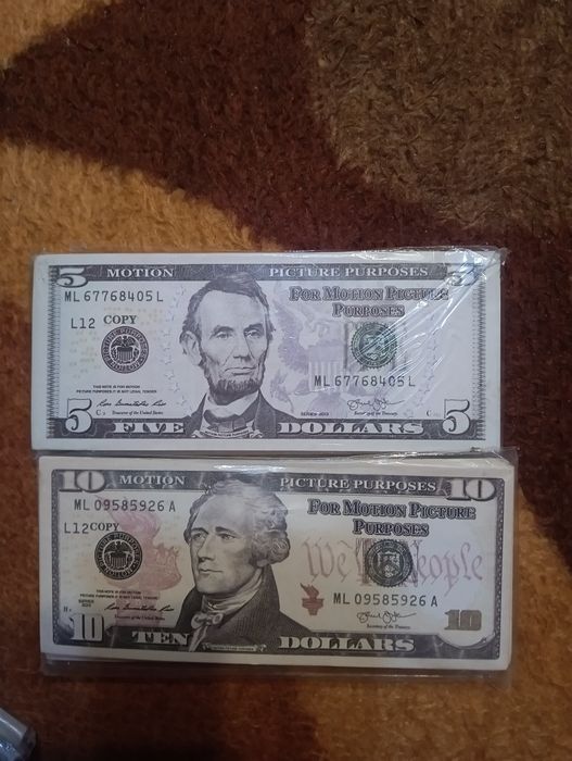 Фалшиви пари долари и евро и турски лири