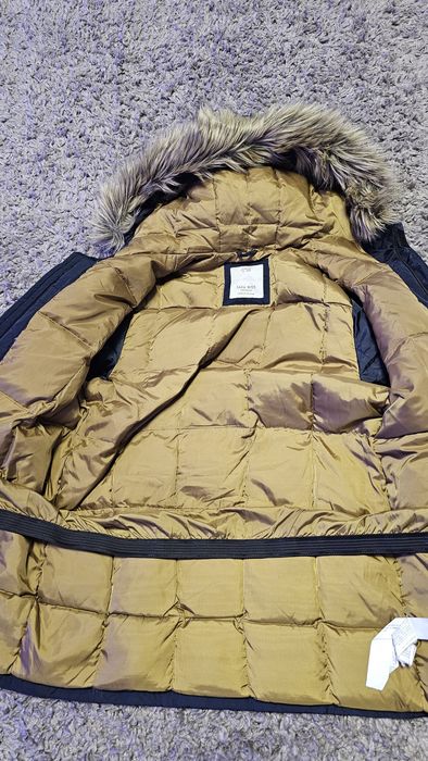 Страхотна Парка на Zara