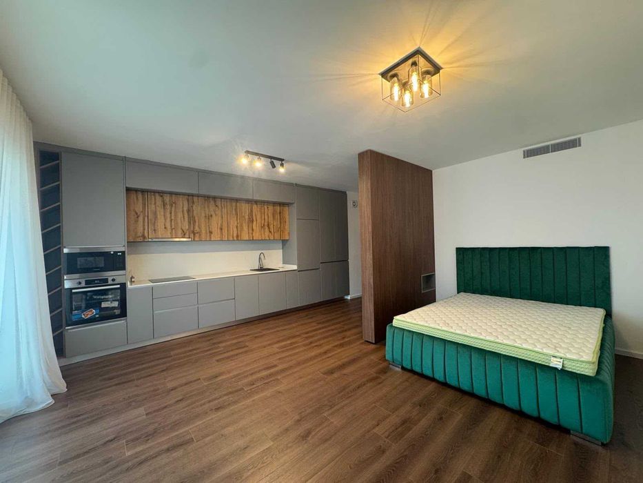 Studio modern de vânzare