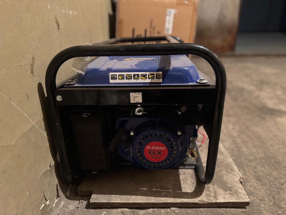 Генератор с гарантией. Новый