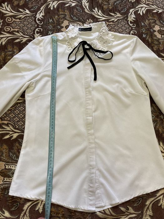 Школьная блузка для девочек . Размер 36.