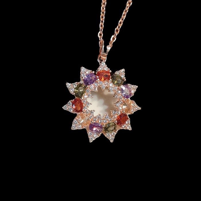 Продам бижутерное колье