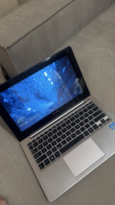 ASUS сенсорный компьютер ПРОДАМ