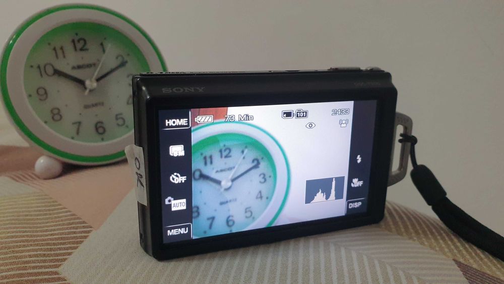 Sony Cyber-shot DSC-T200