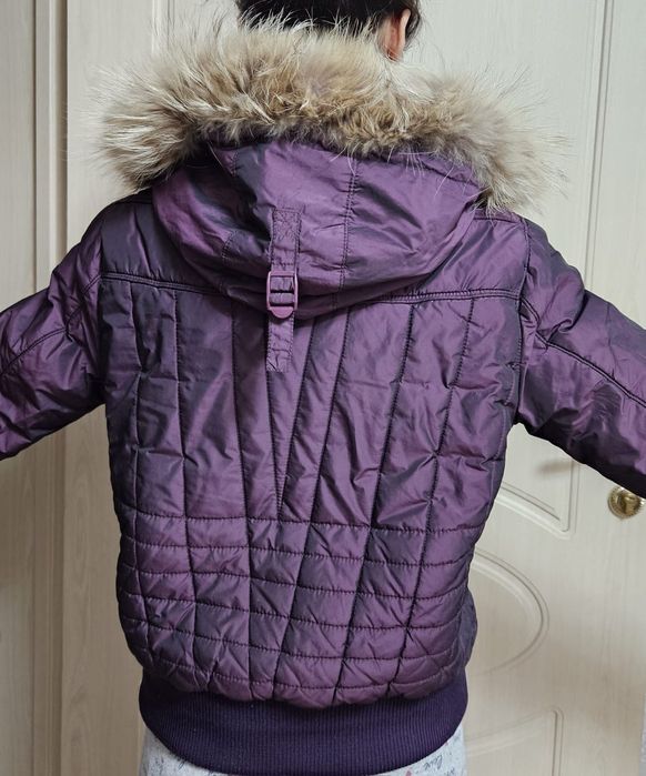 Продаю куртку. Весна теплая