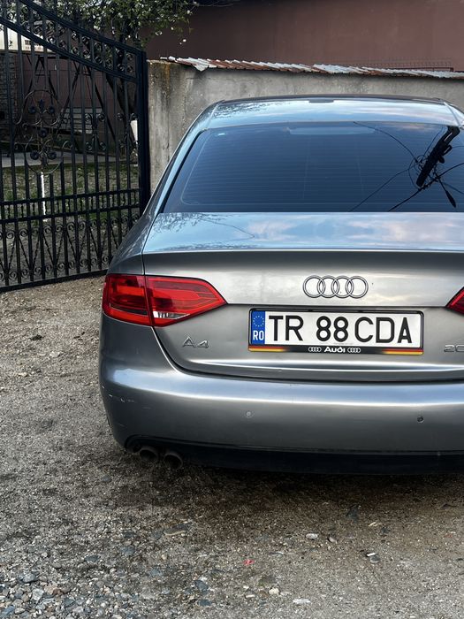 Vand Audi A4 B8 2008