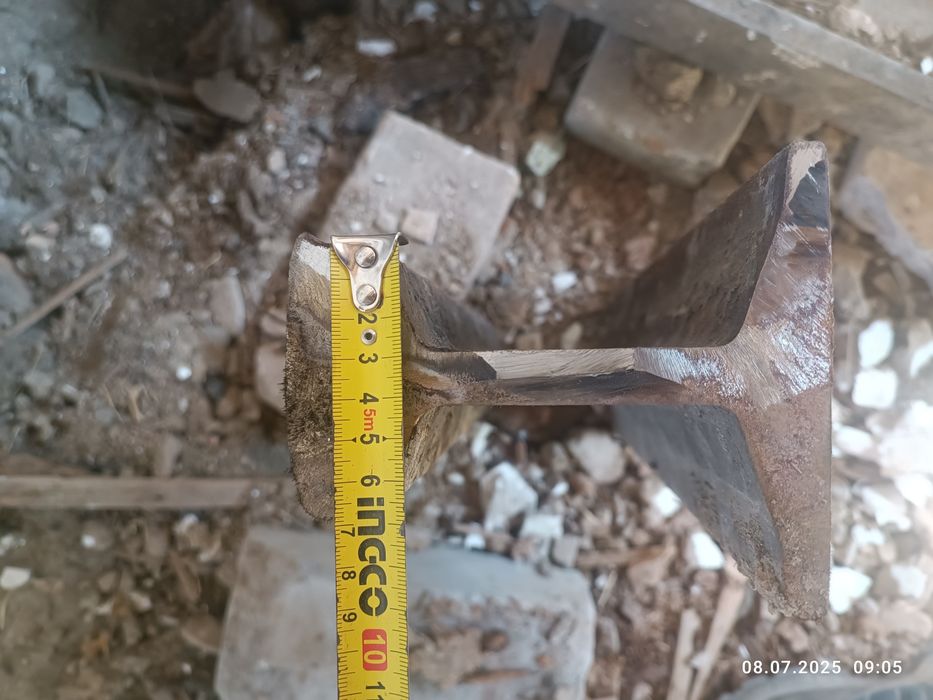 Продам рельсу балку