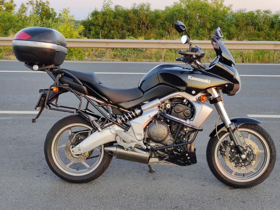 Kawasaki Versys 650 Kawasaki Versys 650 din 2007, full echipată de touring