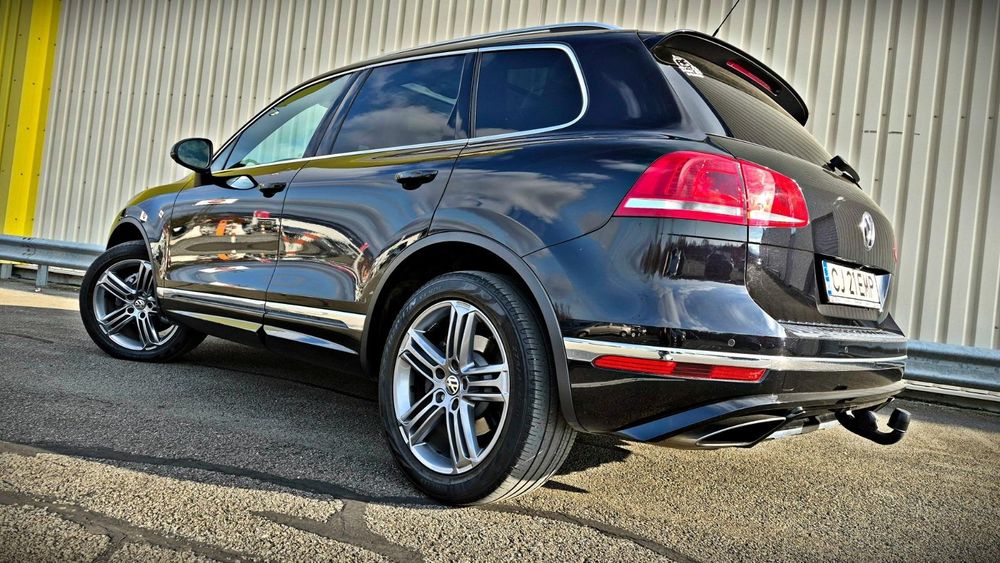 Vând Touareg Facelift R-LINE