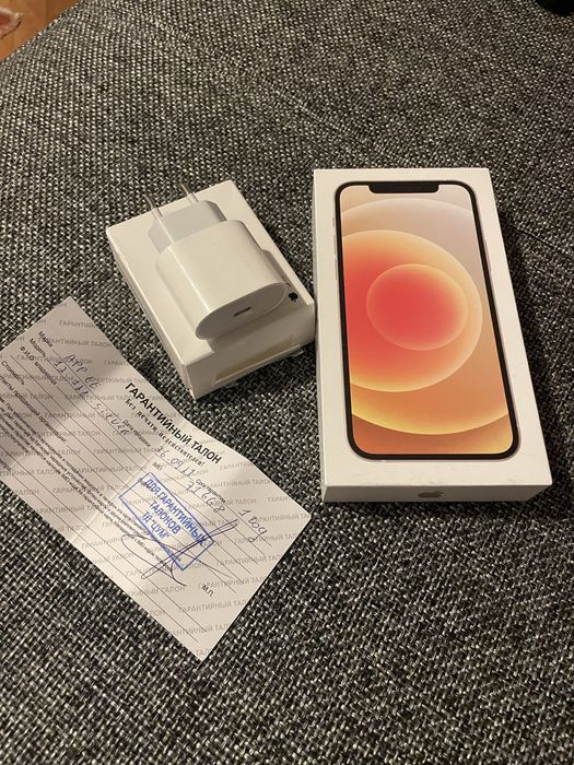 iPhone 12, память 128 гб