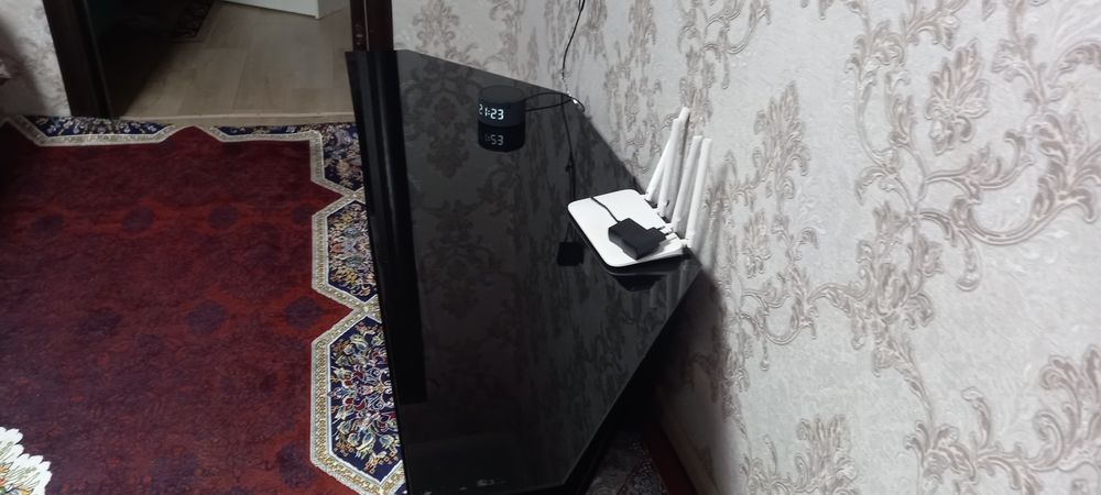 Тумба под телевизор