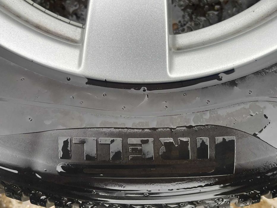 Set jante aliaj R17 5x112 Gama VAG cu anvelope allseason 235 65 R17