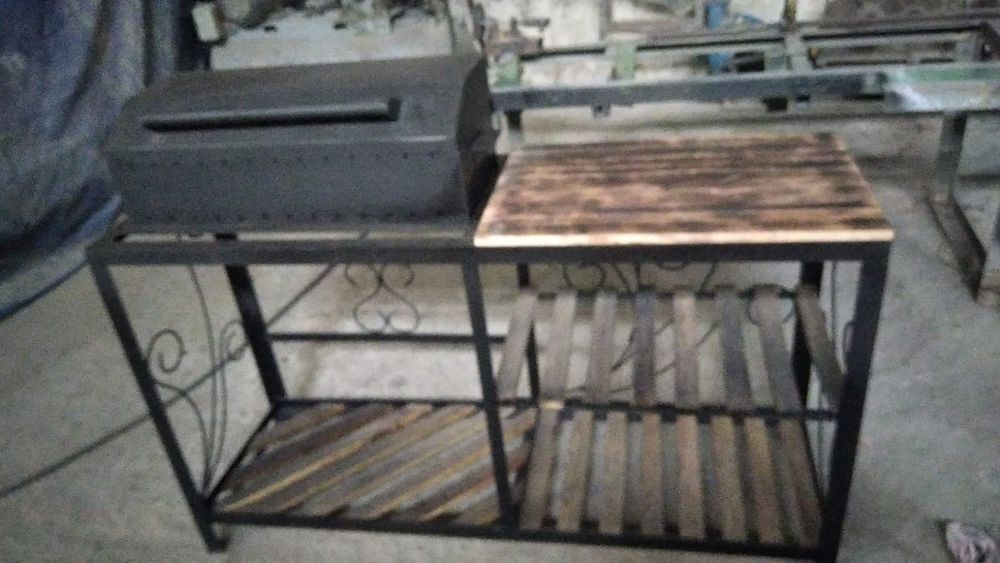 Продам мангал, с крышей