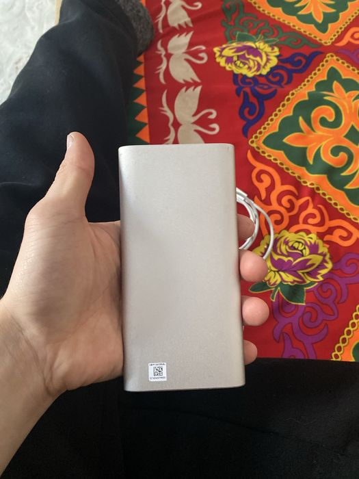 Повербанк,карманный зарядчик