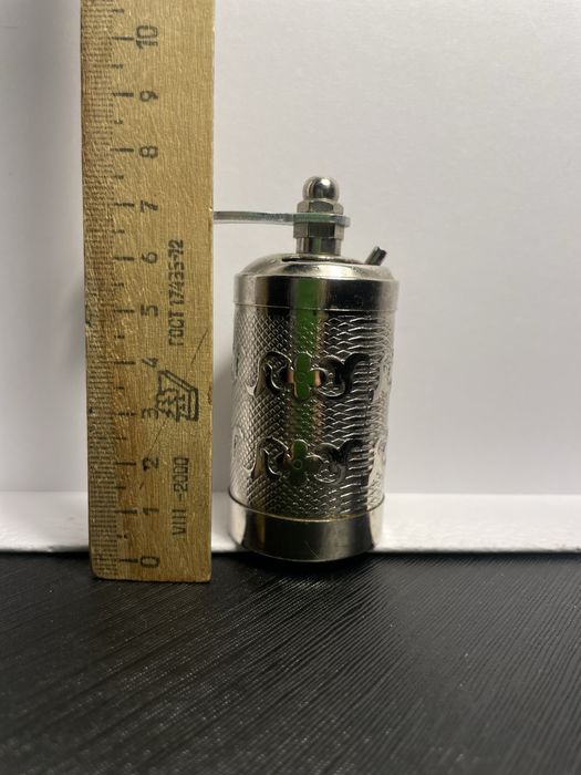 Продам декоративную мельницу. Метал.