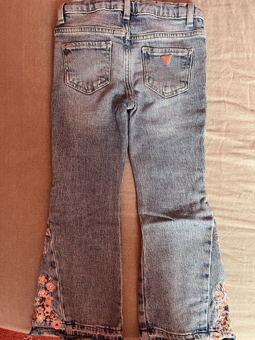 Детски дрехи    Guess,Mayoral от 2-5г
