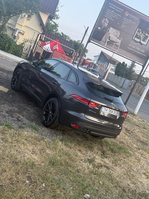 Jaguar F-Pace 2.0d 4x4 Navigatie, Incalzire, Xenon , Unic Propietar