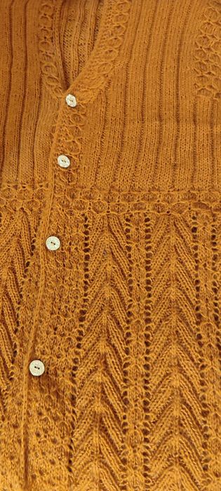 Продам вязанные изделия разные