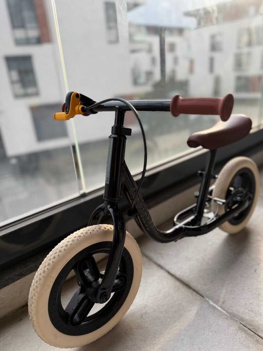 Детски велосипеди без педали (баланс колела)