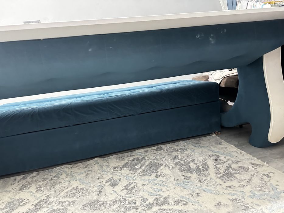 Продам диван-трансформер с креслом