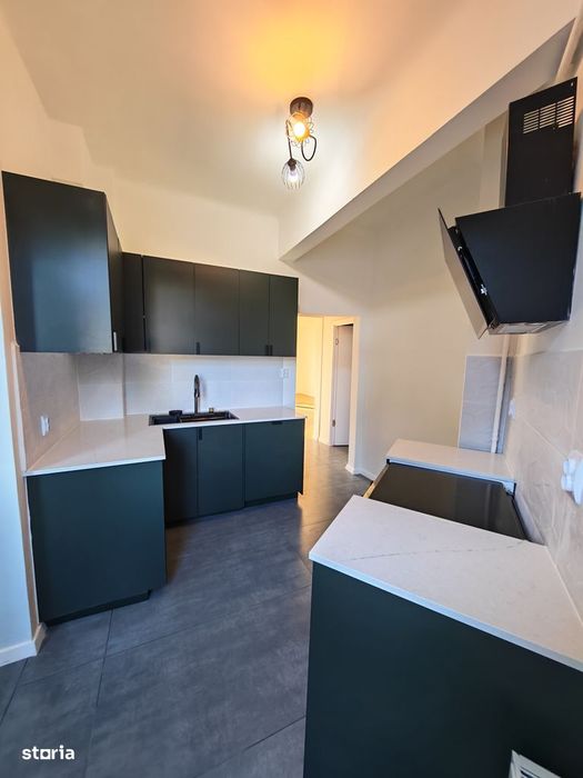Apartament spațios de lux, renovat integral, zonă excelentă