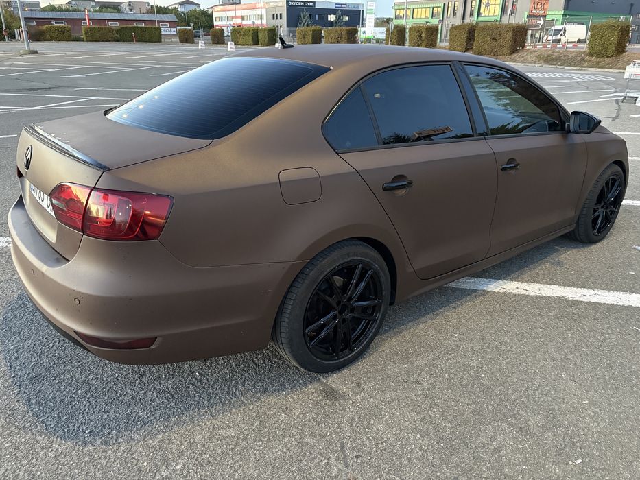 VOLKSWAGEN Jetta 2014 — imagine 3