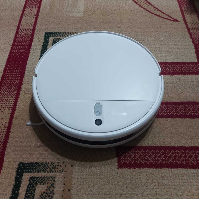 Продам Робот-пылесос Xiaomi Mi Robot vacuum-mop 2 Lite