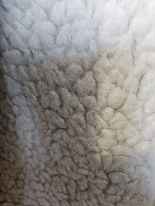 Suba din blana de oaie