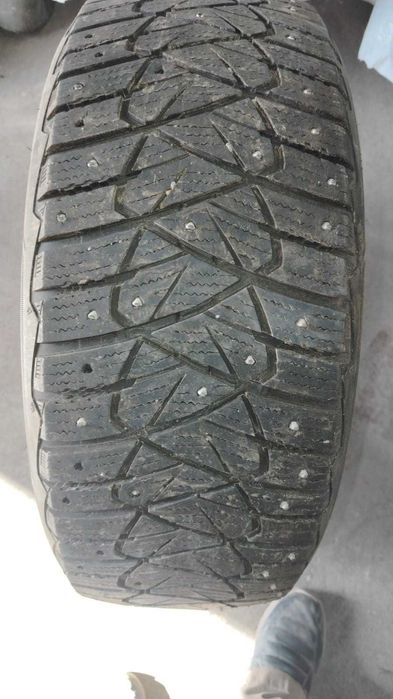 Продам шины DUNLOP 215х55х17
