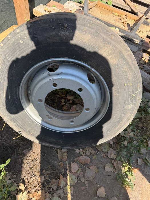 Продам диск с колесом