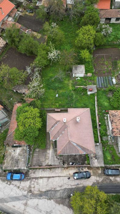 Ремонтирана къща в гр.Омуртаг.