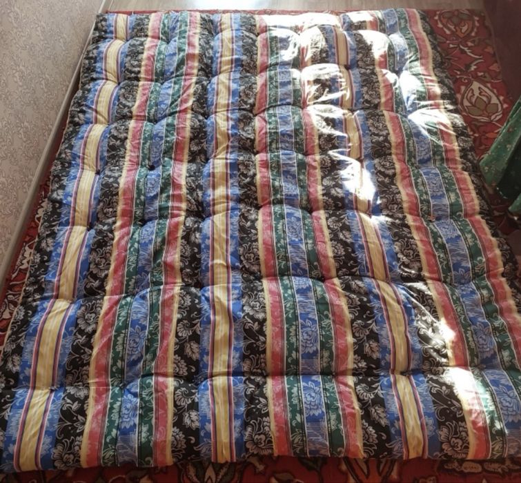 Продам матрас вата б/у