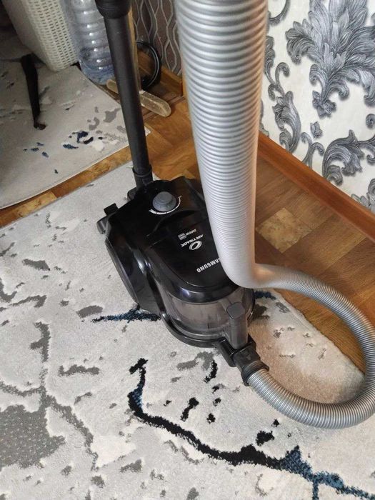 Пылесос Samsung 2000W