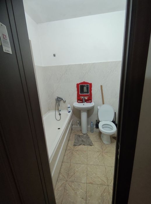 Сергили чоштепа метрони биринчи бекати оилага  300д 1хона