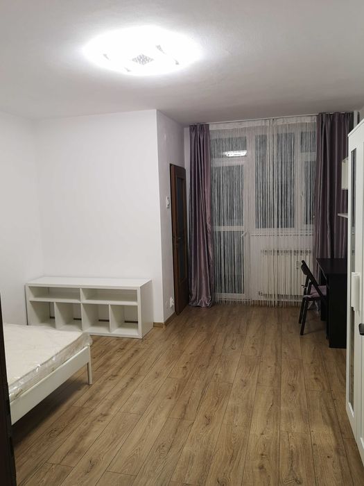 Proprietar. Inchiriez garsoniera Constantin Brâncuși, Titan