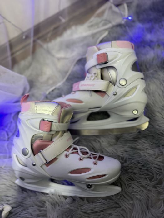 Продам коньки детские р. 34-37