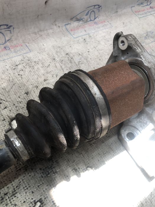 planetara dreapta fata nissan qashqai 1.2 benzina 2016