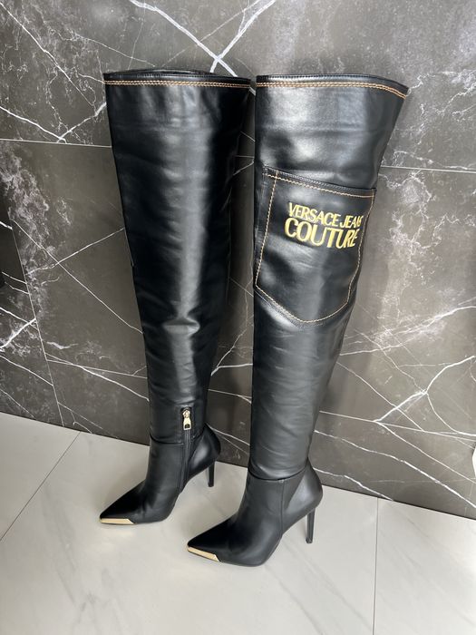 Чизми на Versace Jeans Couture