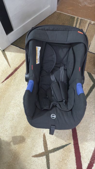 Продается коляска с автолюлькой