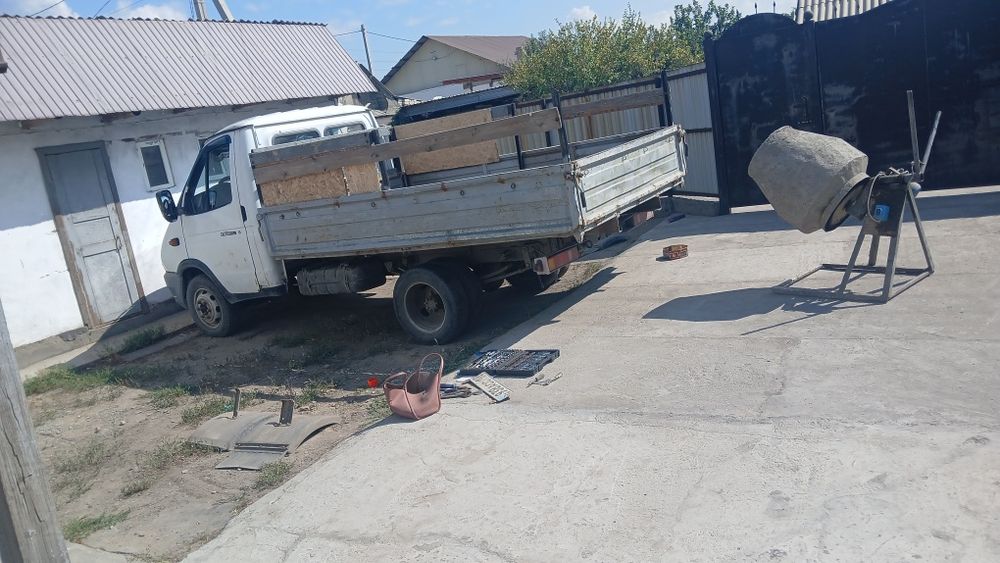 Борт на Газель продам